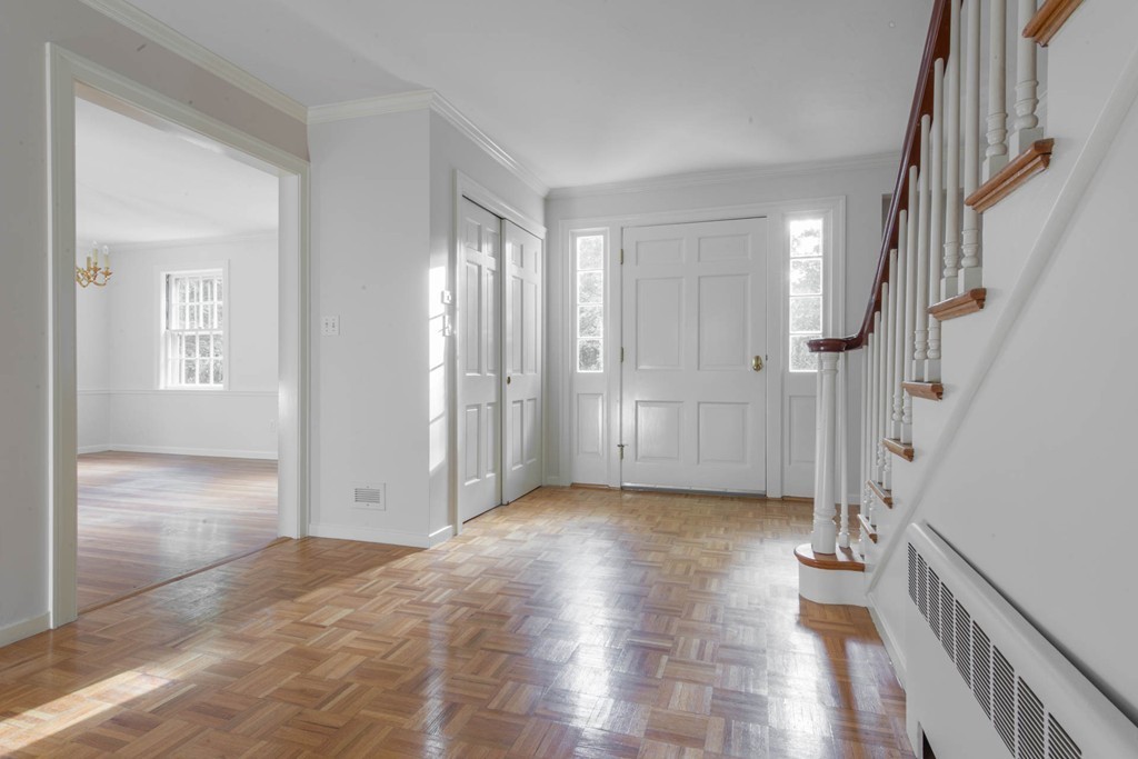 22 Bradford Road Weston, MA 02493 - Photo 22 of 30