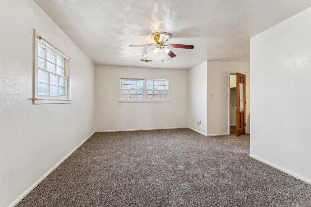 1618 56th Street Lubbock, TX 79412 - Photo 14 of 26 LowRes_56th_113