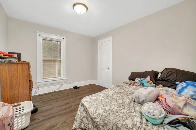 $389,900 | 214-216 North Hickory Street, Joliet, IL 60435