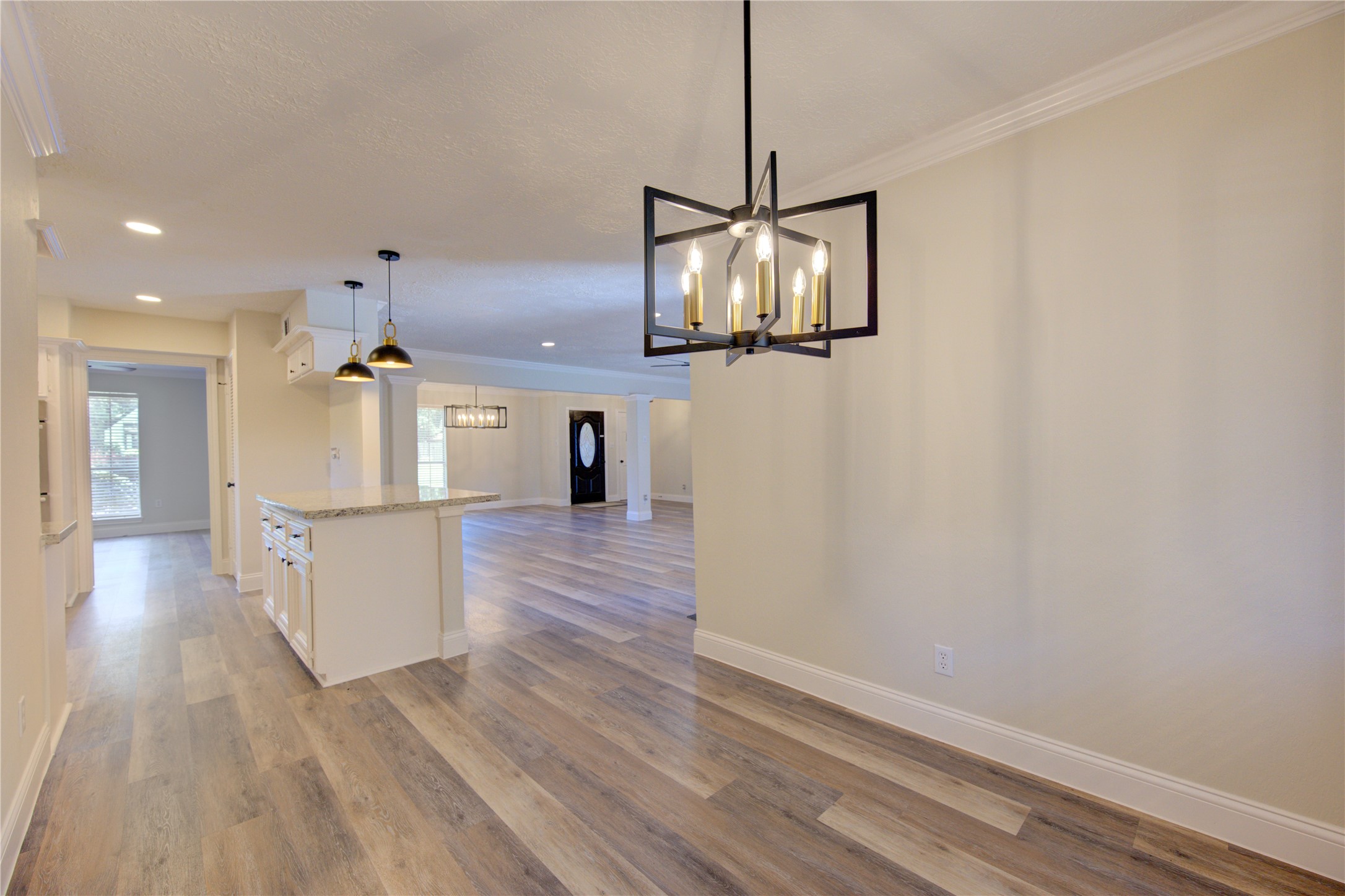 9115 Taidswood Drive Spring, TX 77379 - Photo 14 of 45 Another view of the breakfast area