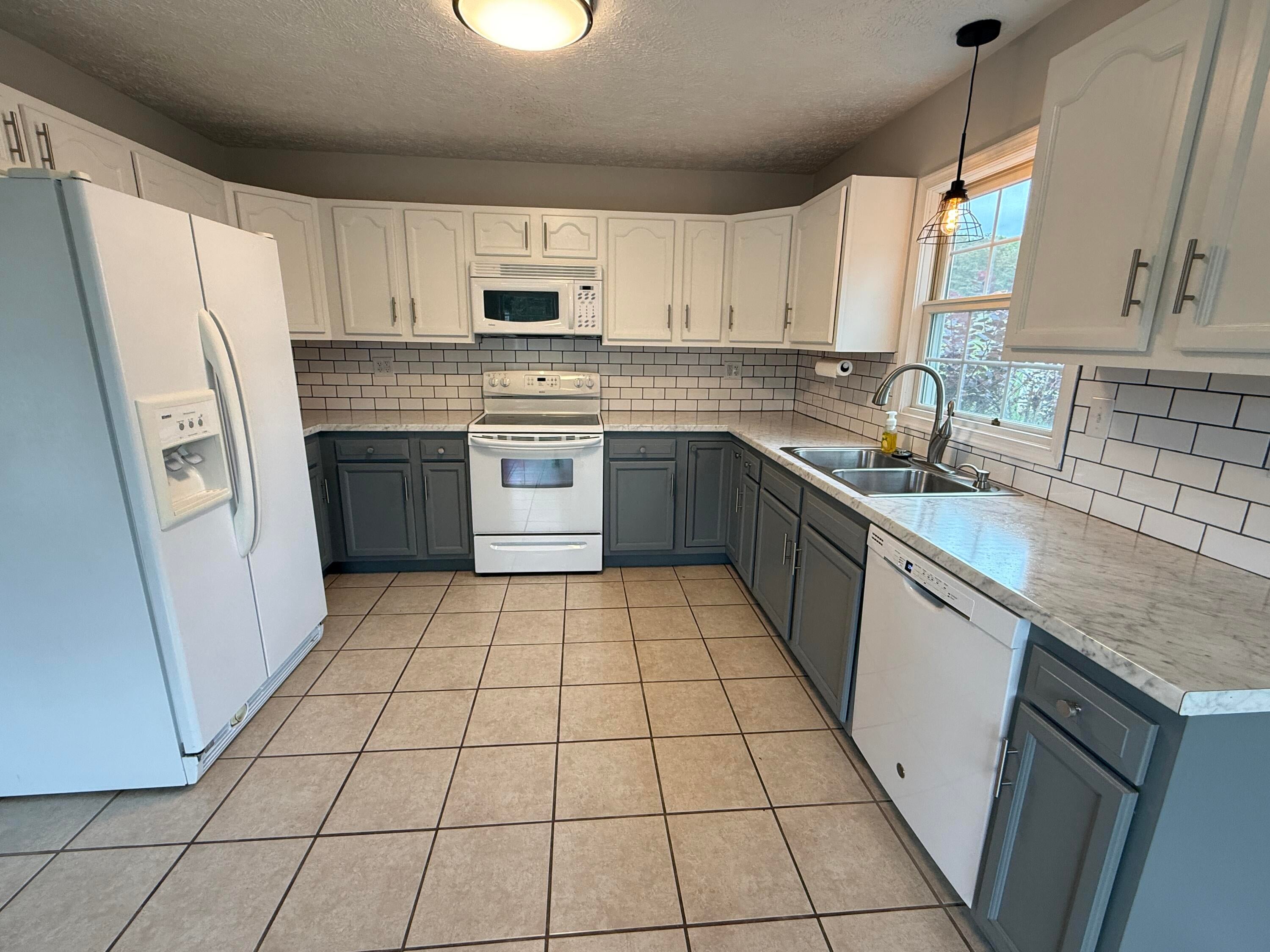 207 East Bailey Road Lewisburg, WV 24901 - Photo 9 of 48 Gallery Image 9