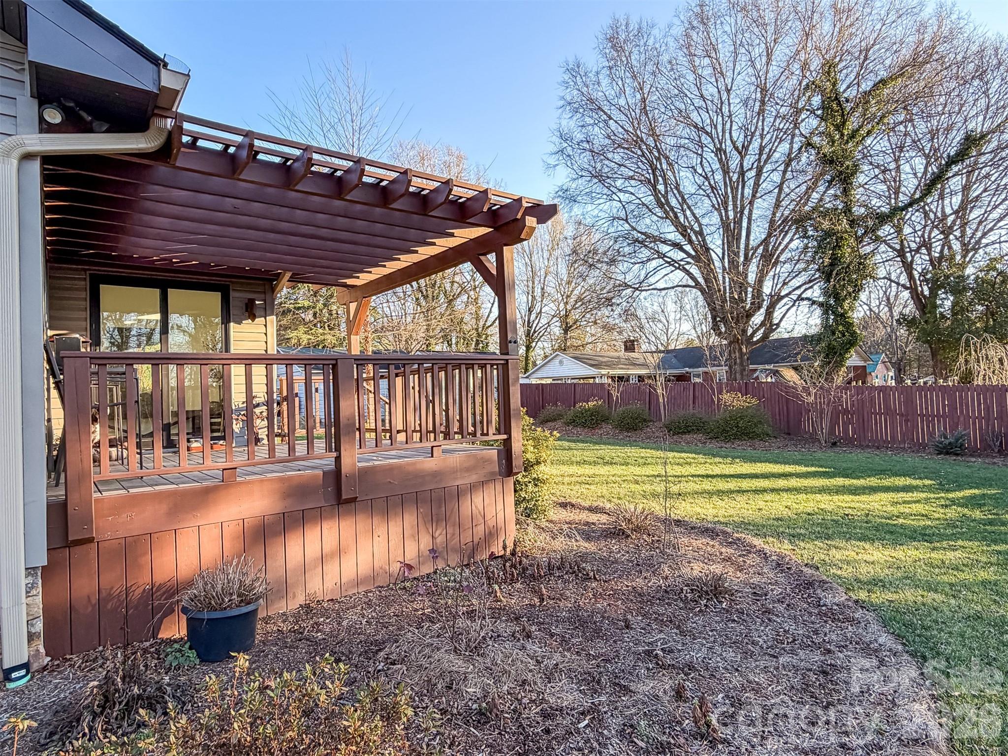 85 20th Avenue Northwest Hickory, NC 28601 - Photo 44 of 47 a view of a house with backyard and sitting area