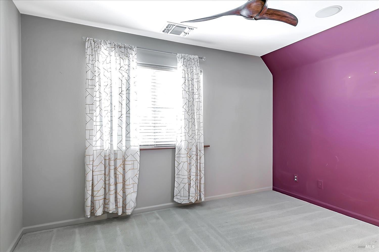 4180 Summer Gate Avenue Vallejo, CA 94591 - Photo 25 of 52 an empty room with windows