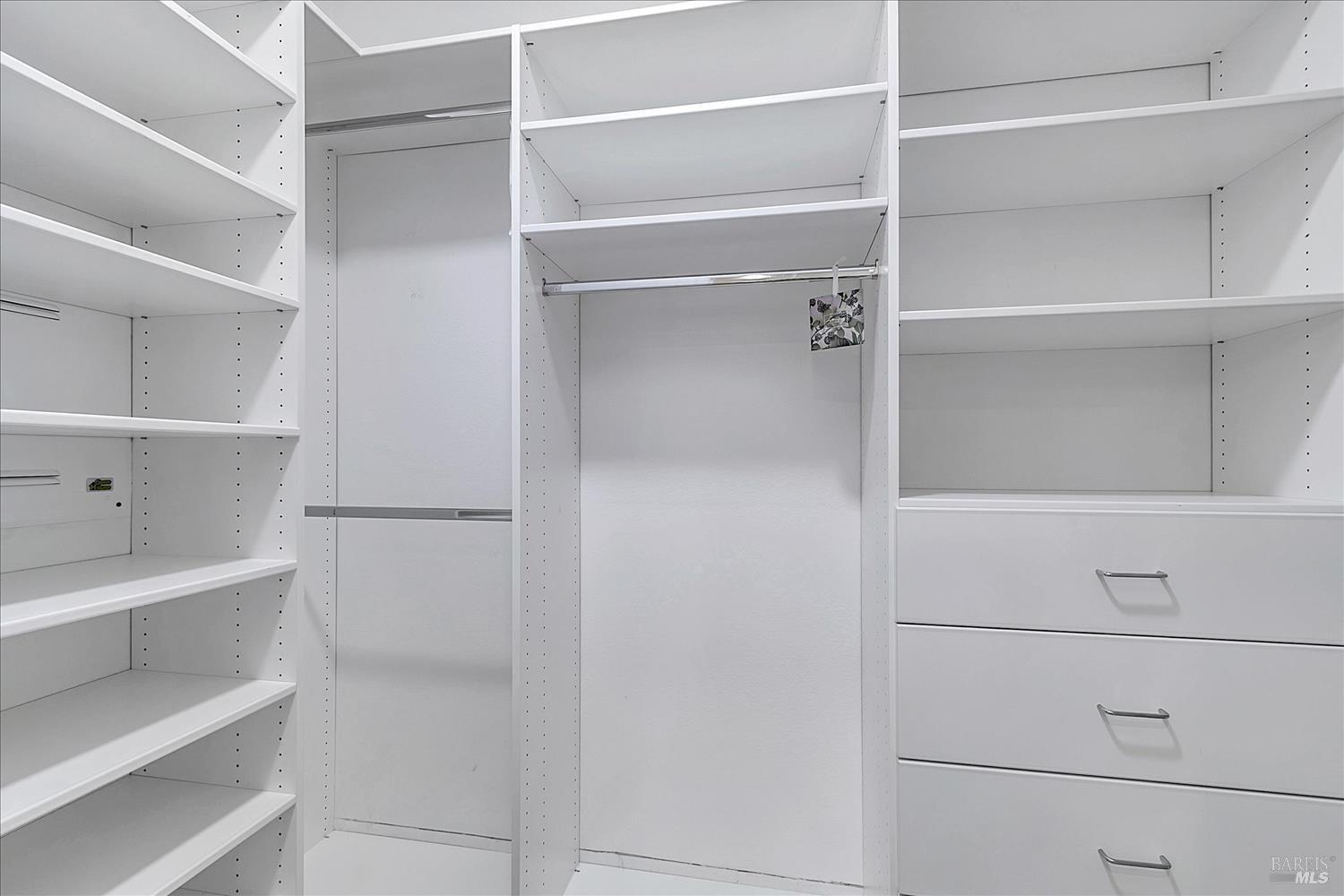 4180 Summer Gate Avenue Vallejo, CA 94591 - Photo 28 of 52 a view of an empty walk in closet