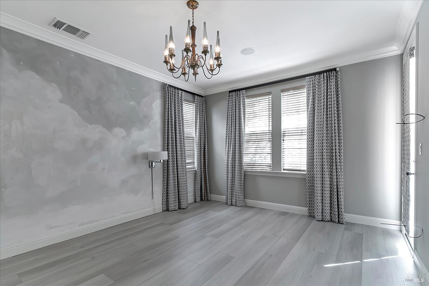 4180 Summer Gate Avenue Vallejo, CA 94591 - Photo 35 of 52 wooden floor in an empty room with a window