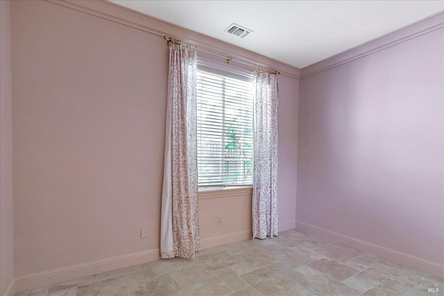 4180 Summer Gate Avenue Vallejo, CA 94591 - Photo 8 of 52 a view of an empty room with a window