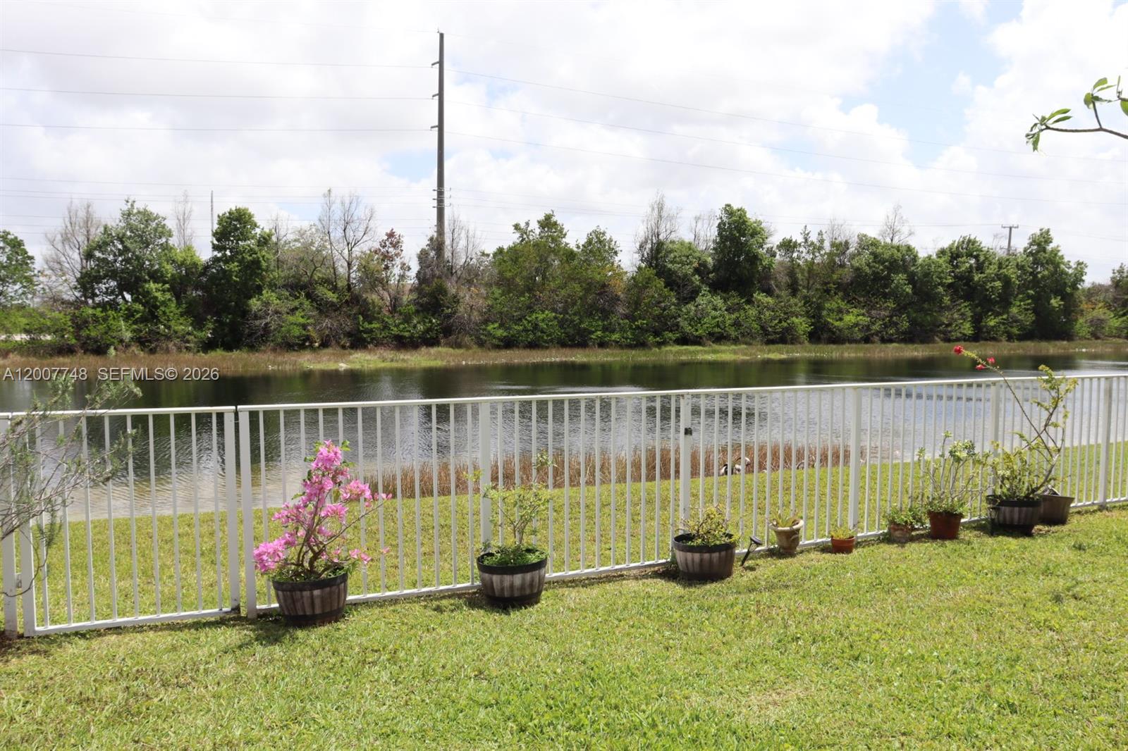 3221 Southwest 173rd Terrace Miramar, FL 33029 - Photo 36 of 40