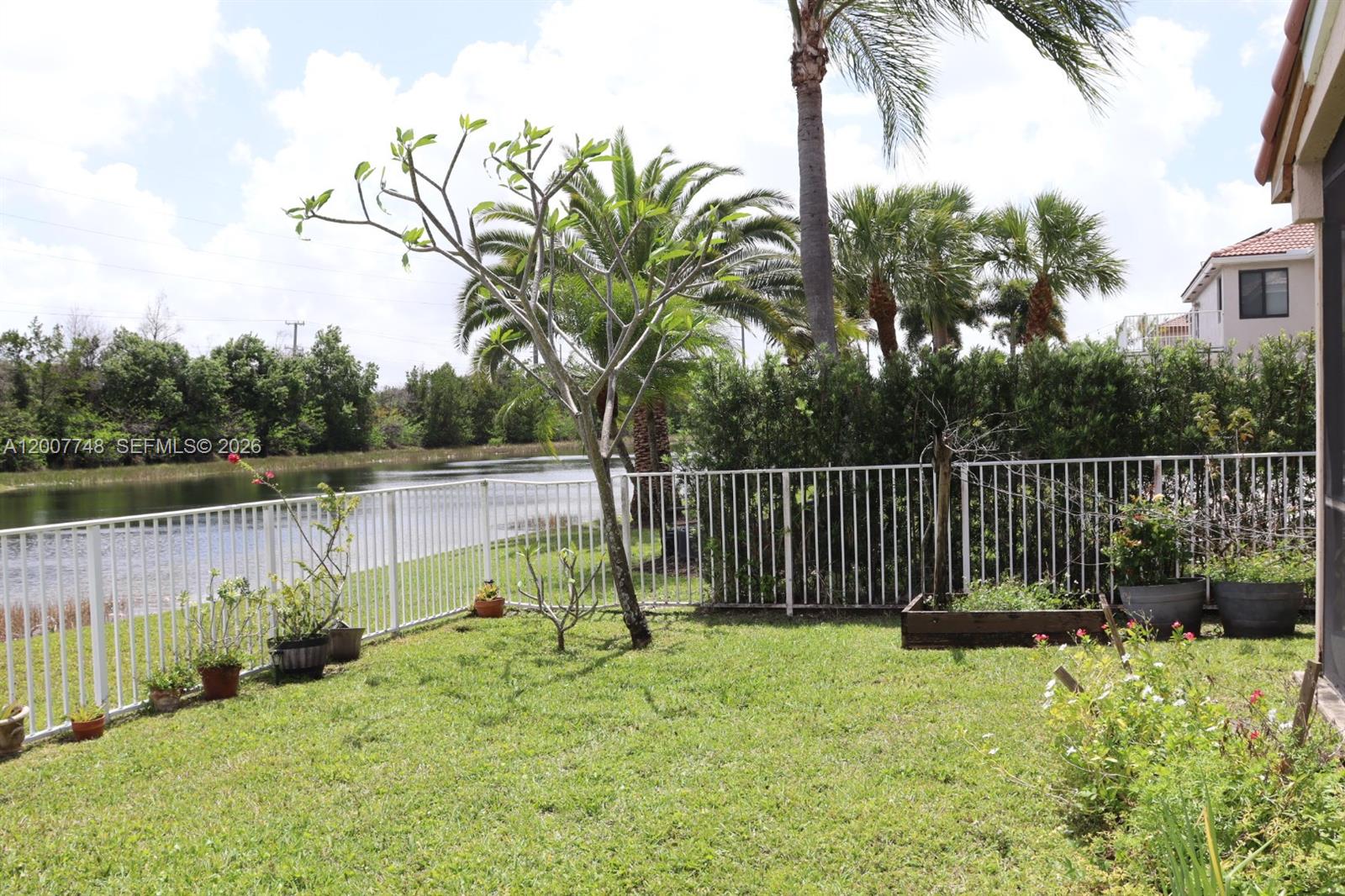 3221 Southwest 173rd Terrace Miramar, FL 33029 - Photo 37 of 40