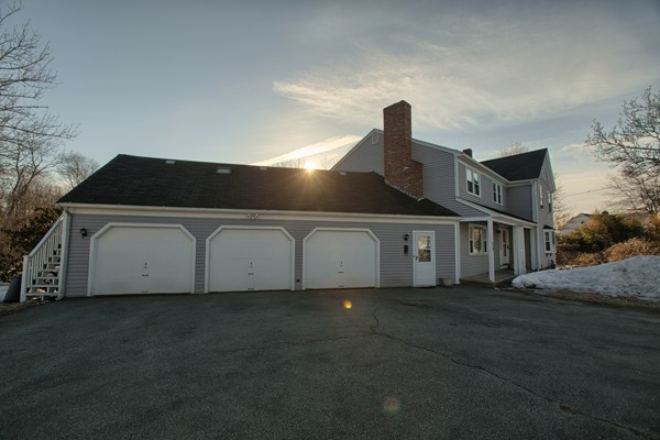 458 Johnson Street North Andover, MA 01845 - Photo 2 of 25 a view of an empty room