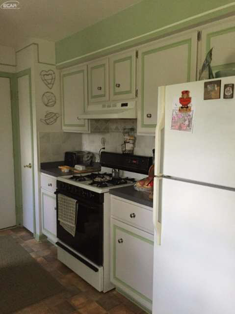 13186 North Linden Road Clio, MI 48420 - Photo 7 of 42 20452574-6.JPG