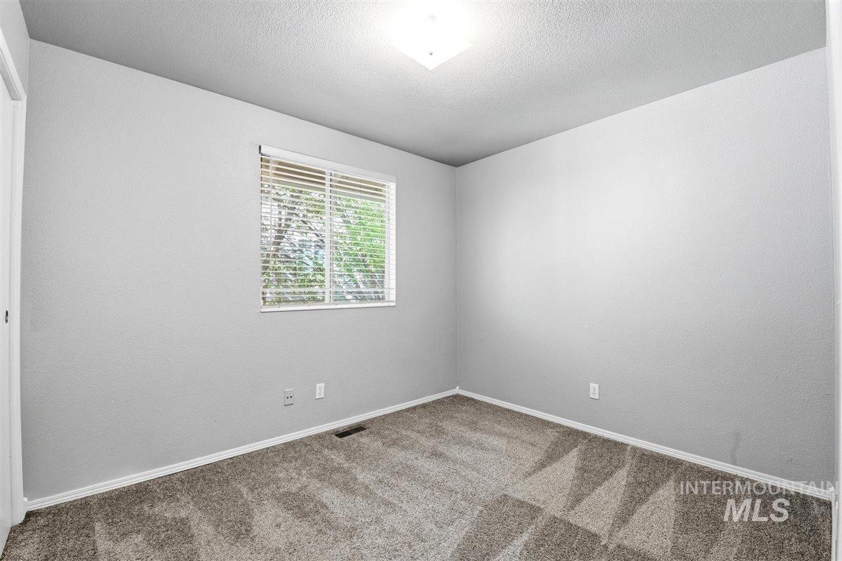1009 North Stilson Road Boise, ID 83703 - Photo 30 of 46