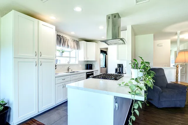 $640,000 | 6073 Scheelite Street, Jurupa Valley, CA 92509