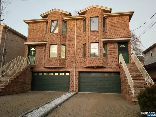 $920,000 | 393 Washington Avenue, Cliffside Park, NJ 07010