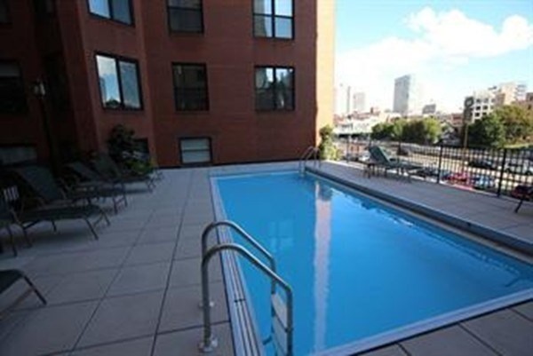 390 Commonwealth Avenue, Unit 210 Boston, MA 02215 - Photo 18 of 19 a view of a terrace with sitting area