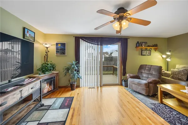 $214,900 | 8102 Cicero Mills Road, Cicero, NY 13039