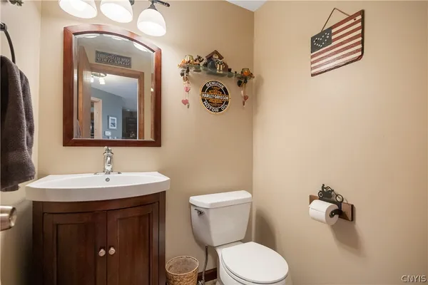 $214,900 | 8102 Cicero Mills Road, Cicero, NY 13039