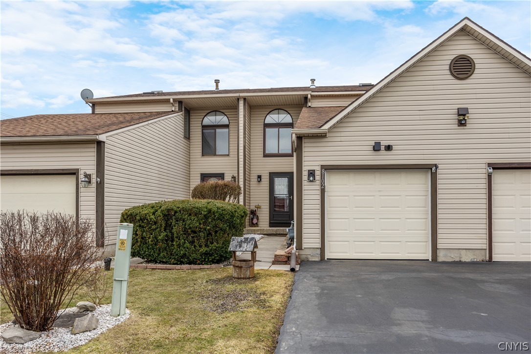 8102 Cicero Mills Road Cicero, NY 13039 - Photo 2 of 41