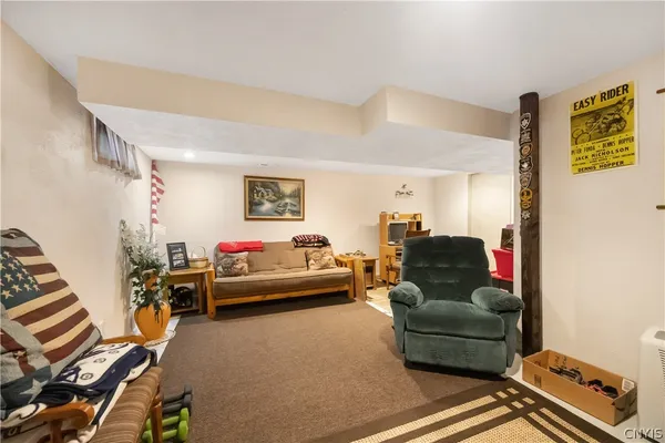 $214,900 | 8102 Cicero Mills Road, Cicero, NY 13039