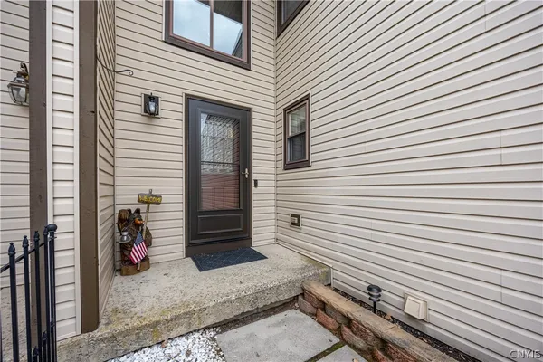 $214,900 | 8102 Cicero Mills Road, Cicero, NY 13039