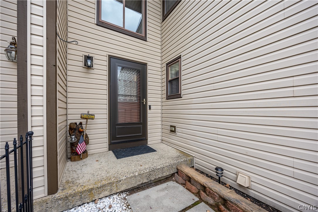 8102 Cicero Mills Road Cicero, NY 13039 - Photo 4 of 41