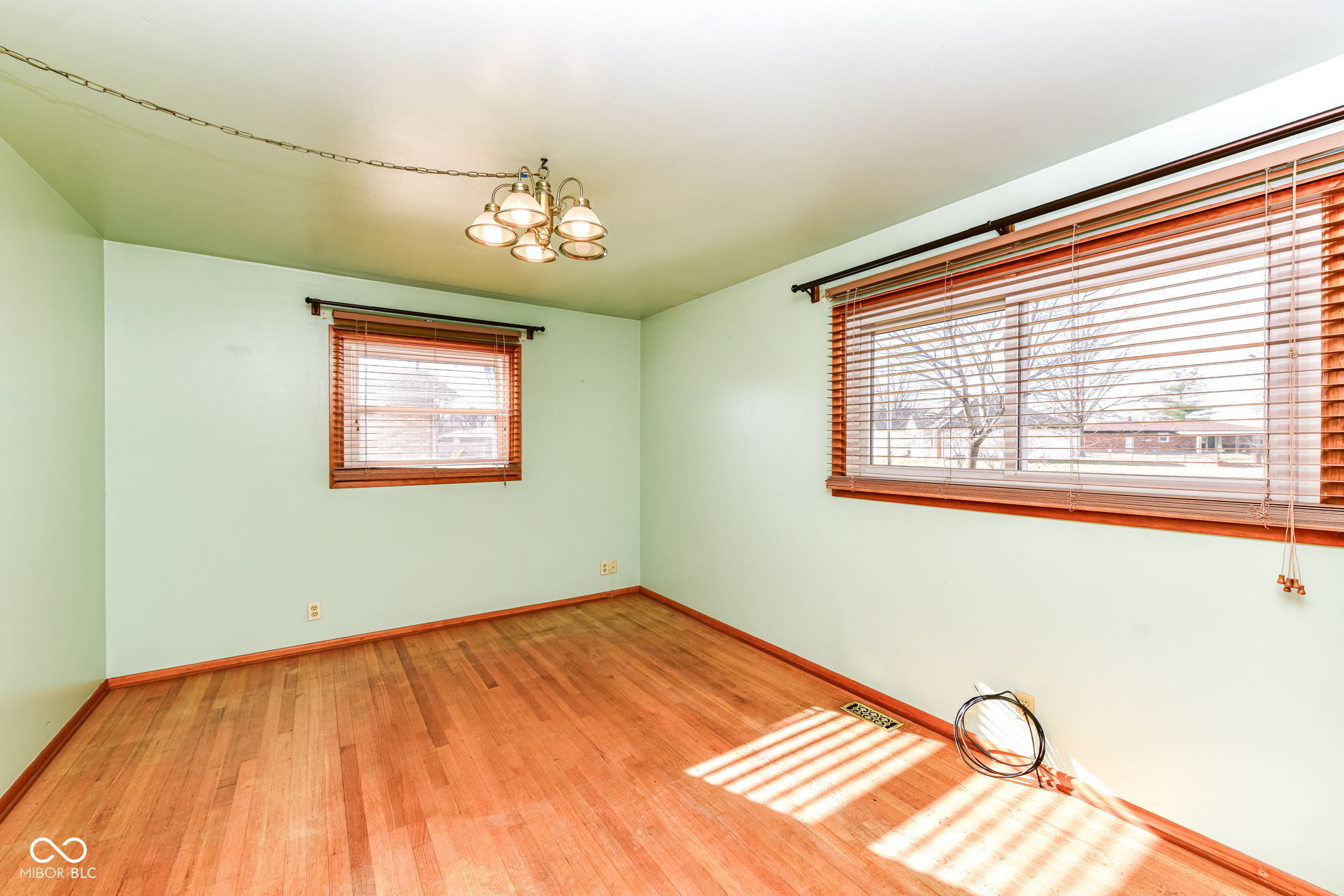 4205 Solun Road Indianapolis, IN 46221 - Photo 18 of 30