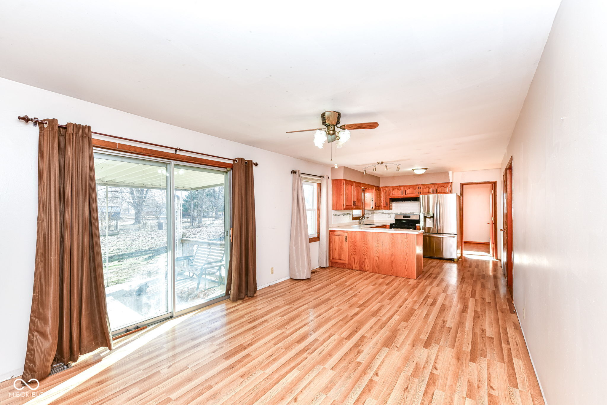 4205 Solun Road Indianapolis, IN 46221 - Photo 6 of 30