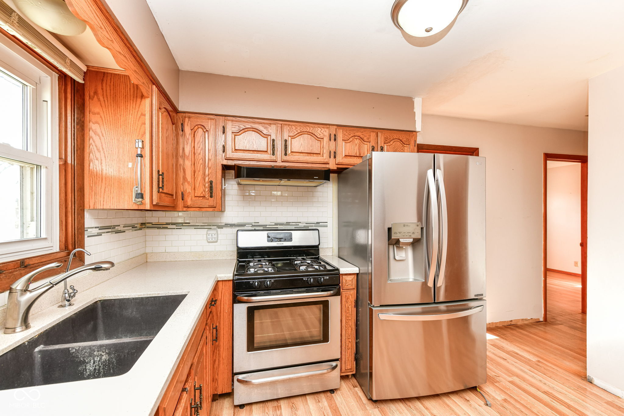 4205 Solun Road Indianapolis, IN 46221 - Photo 10 of 30