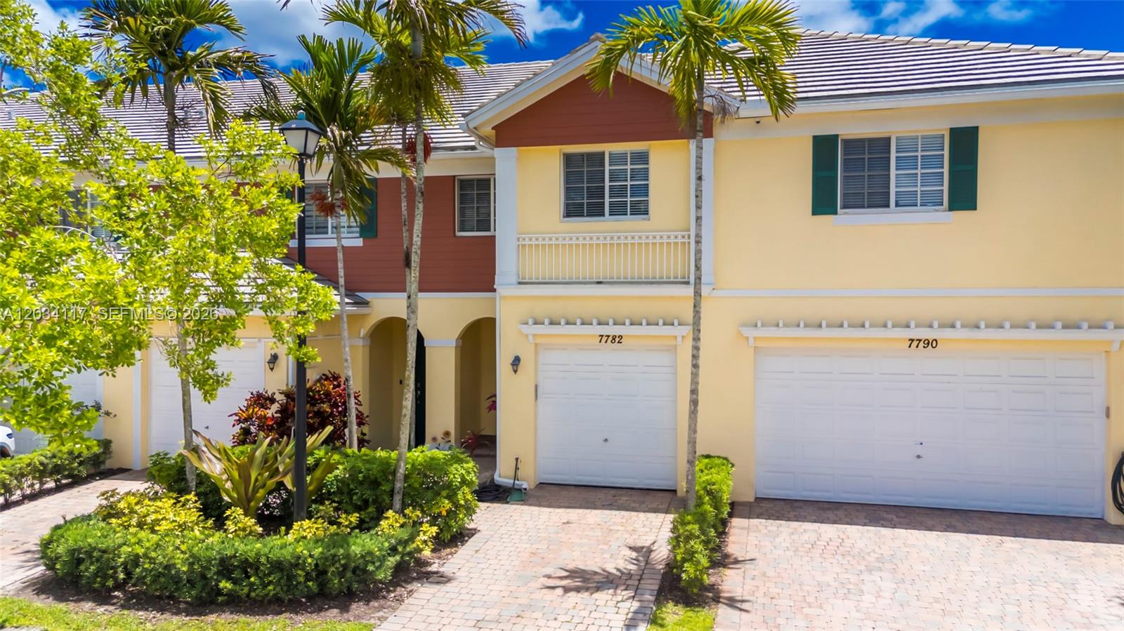 7782 Paddock Place Davie, FL 33328 - Photo 1 of 36