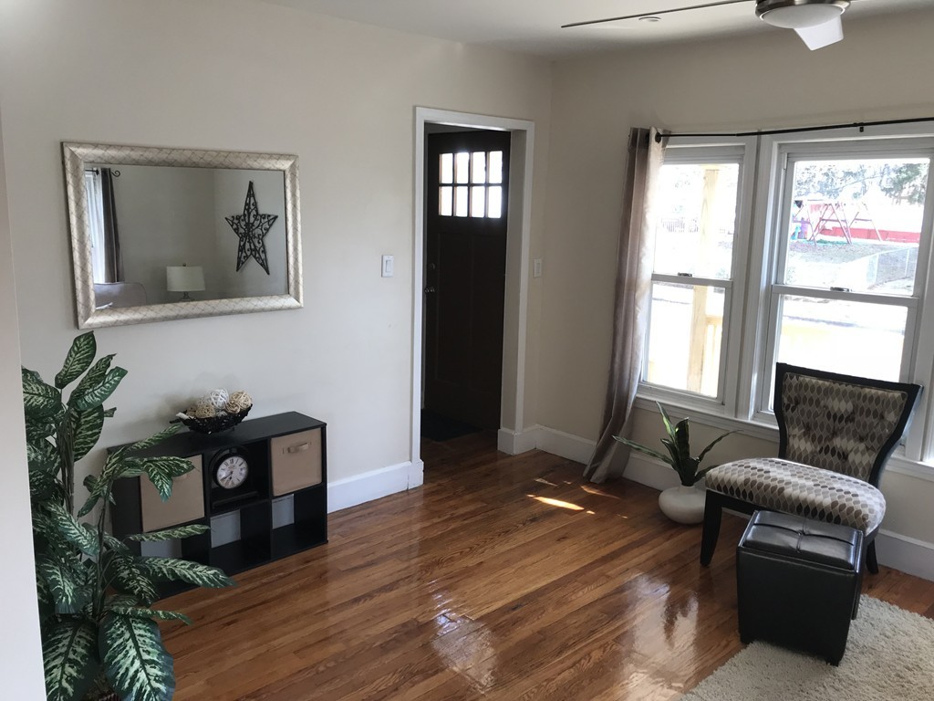 34 Littleton Street Springfield, MA 01104 - Photo 12 of 30