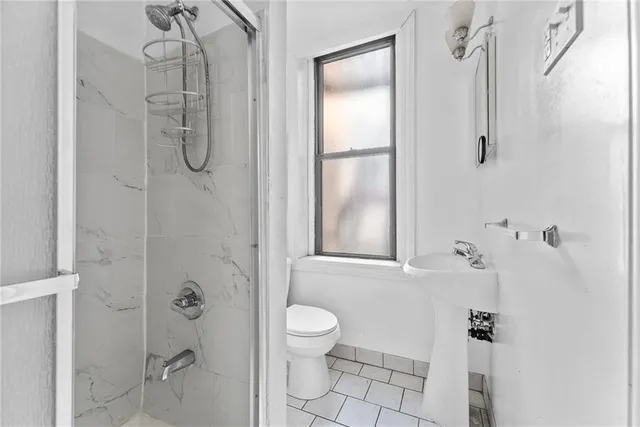 $159,000 | 121 Grandview Avenue, Unit 9, Pittsburgh, PA 15211