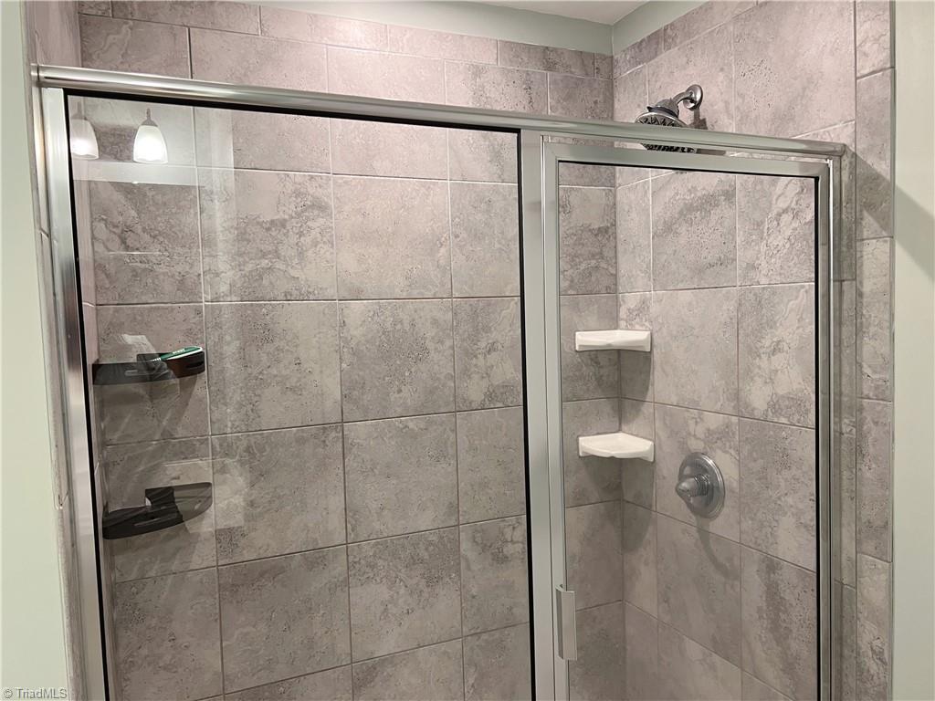 1045 Coldstream Drive Burlington, NC 27215 - Photo 17 of 21