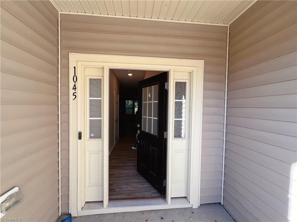 1045 Coldstream Drive Burlington, NC 27215 - Photo 2 of 21