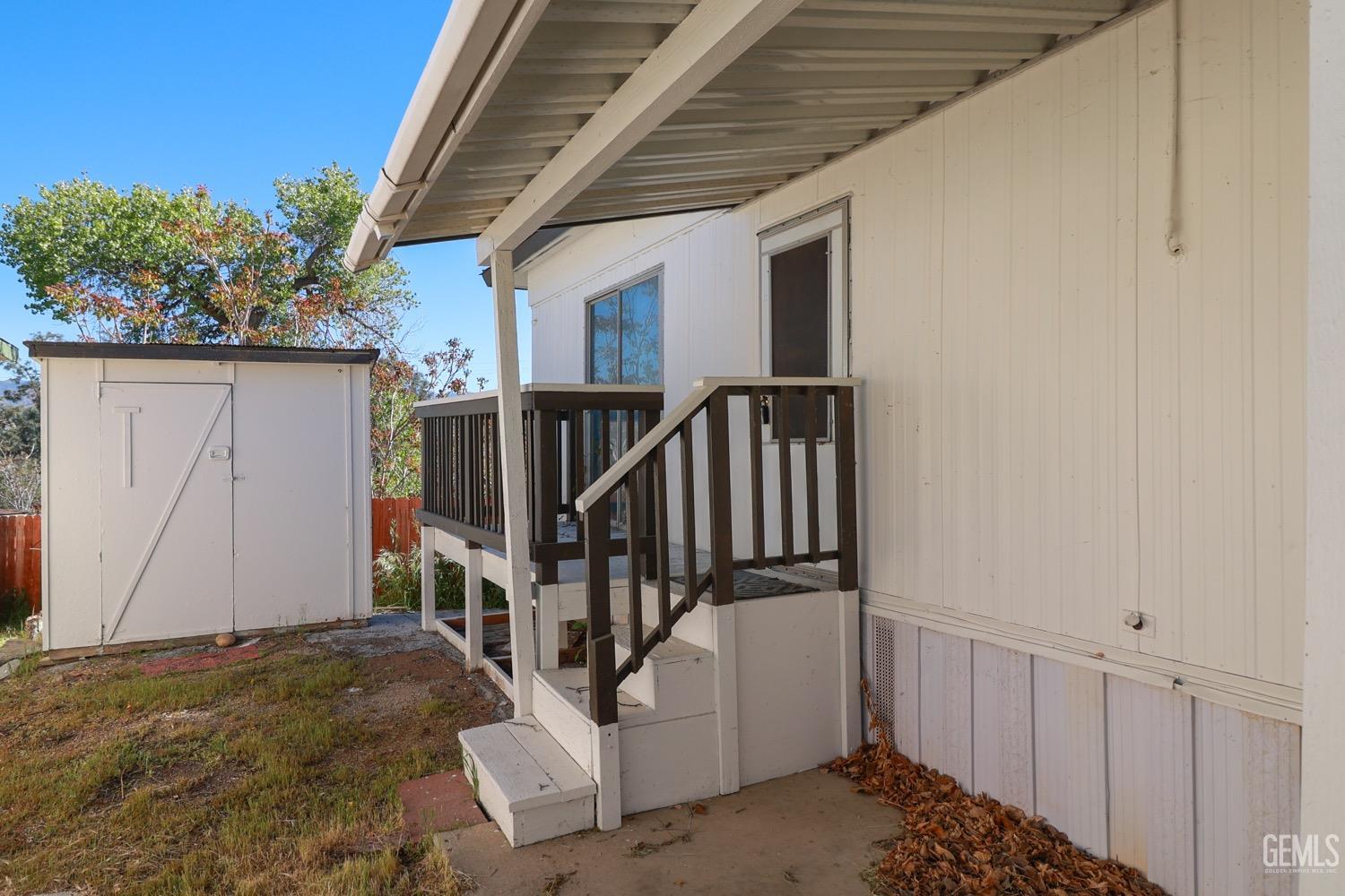 Undisclosed Address Wofford Heights, CA 93285 - Photo 5 of 26 a view of entryway