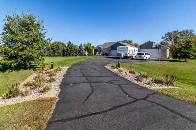 $500,000 | 22918 Turtle Creek Circle, Cold Spring, MN 56320