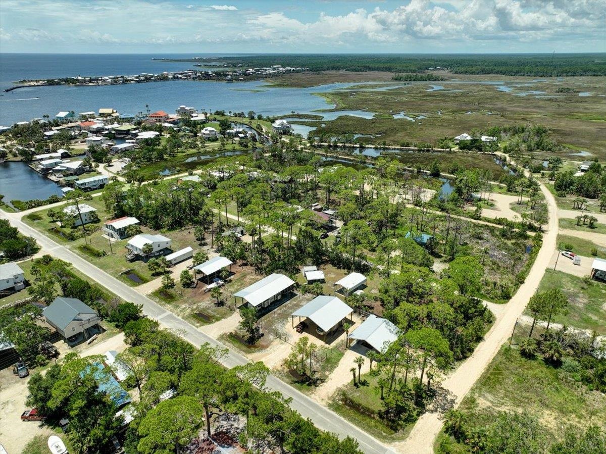 348 Cedar Island Road Perry, FL 32348 - Photo 16 of 19