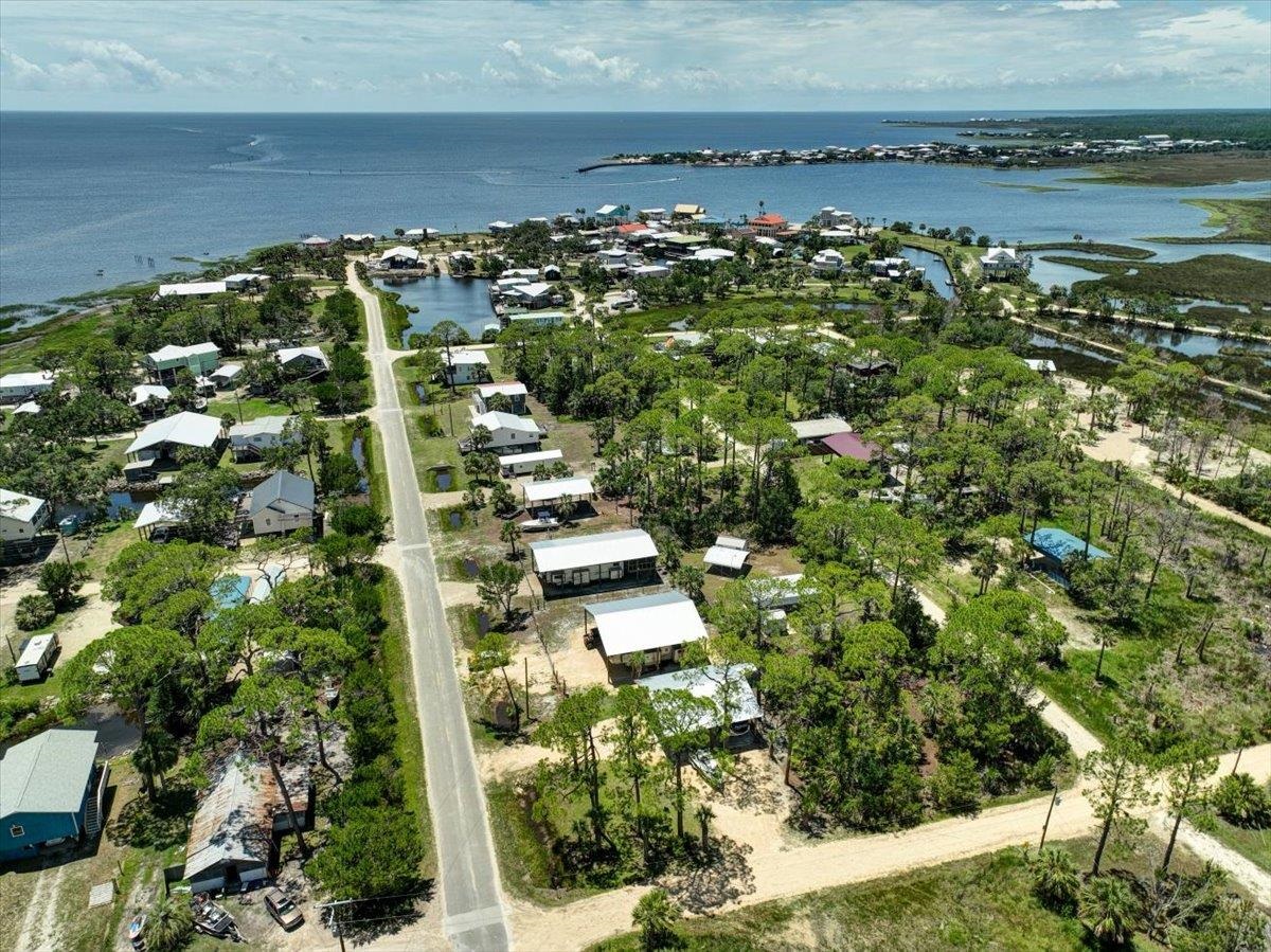 348 Cedar Island Road Perry, FL 32348 - Photo 17 of 19