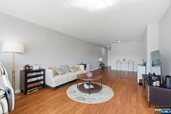 $549,000 | 1203 River Road, Unit 1H, Edgewater, NJ 07020