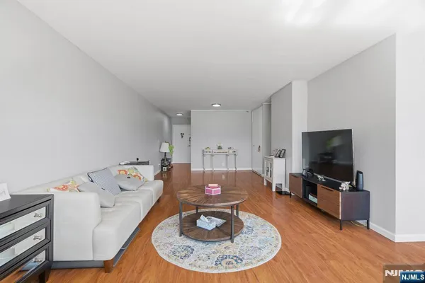 $549,000 | 1203 River Road, Unit 1H, Edgewater, NJ 07020