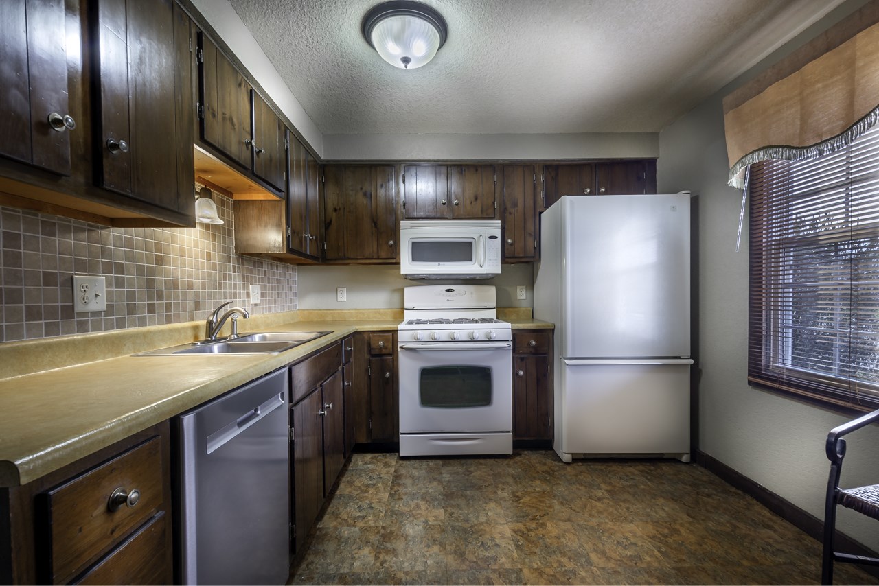 6320 Wood Rim Run Fort Wayne, IN 46825 - Photo 10 of 21 Gallery Image 10