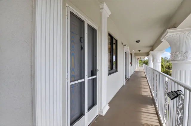$239,000 | 6193 Balboa Circle, Unit 403, Boca Raton, FL 33433