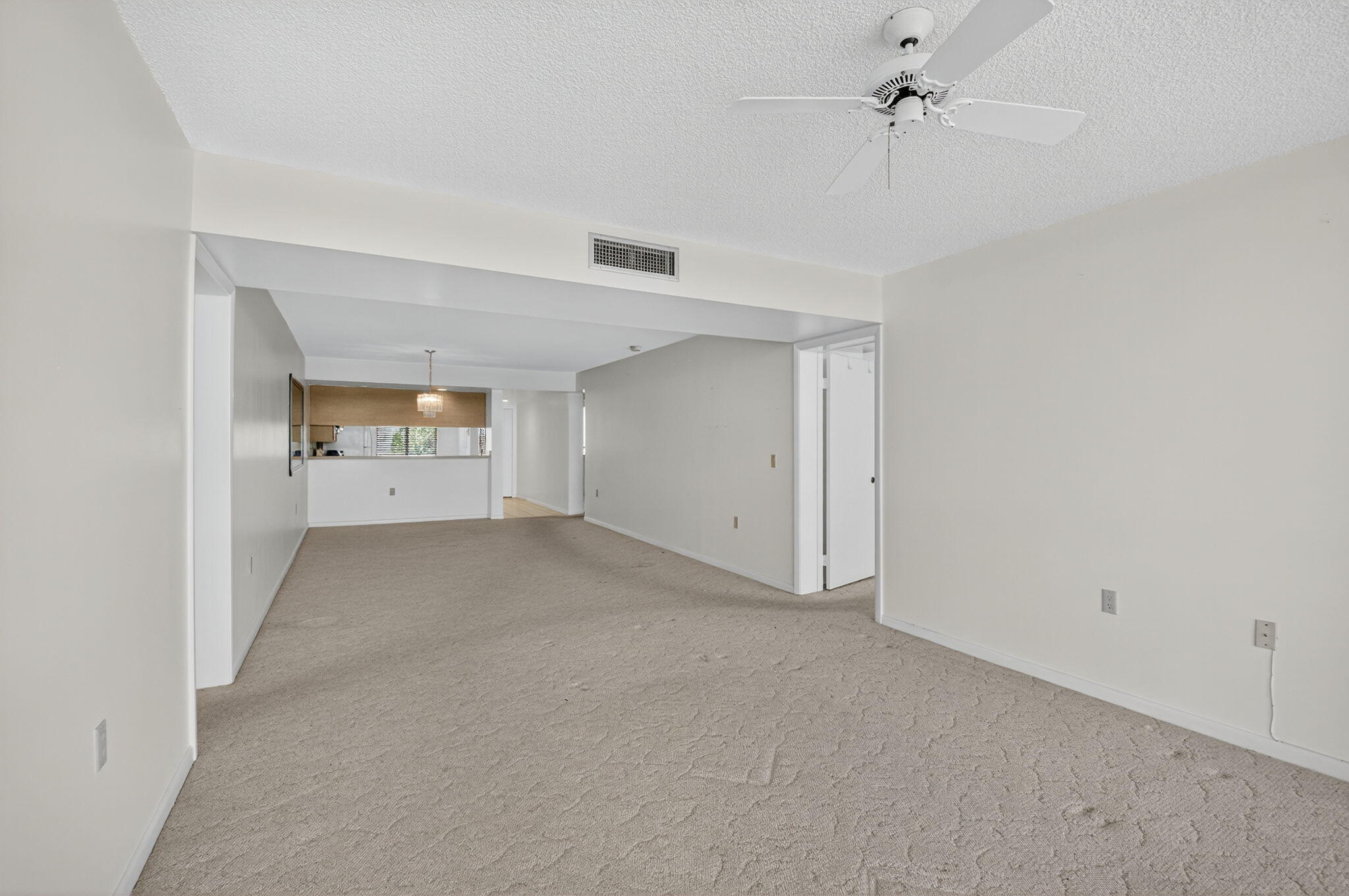 6193 Balboa Circle, Unit 403 Boca Raton, FL 33433 - Photo 6 of 25