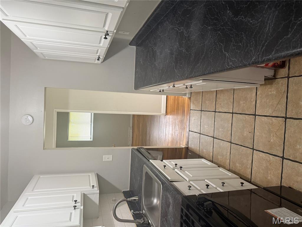 104 Glen Garry Road St. Louis, MO 63137 - Photo 12 of 25