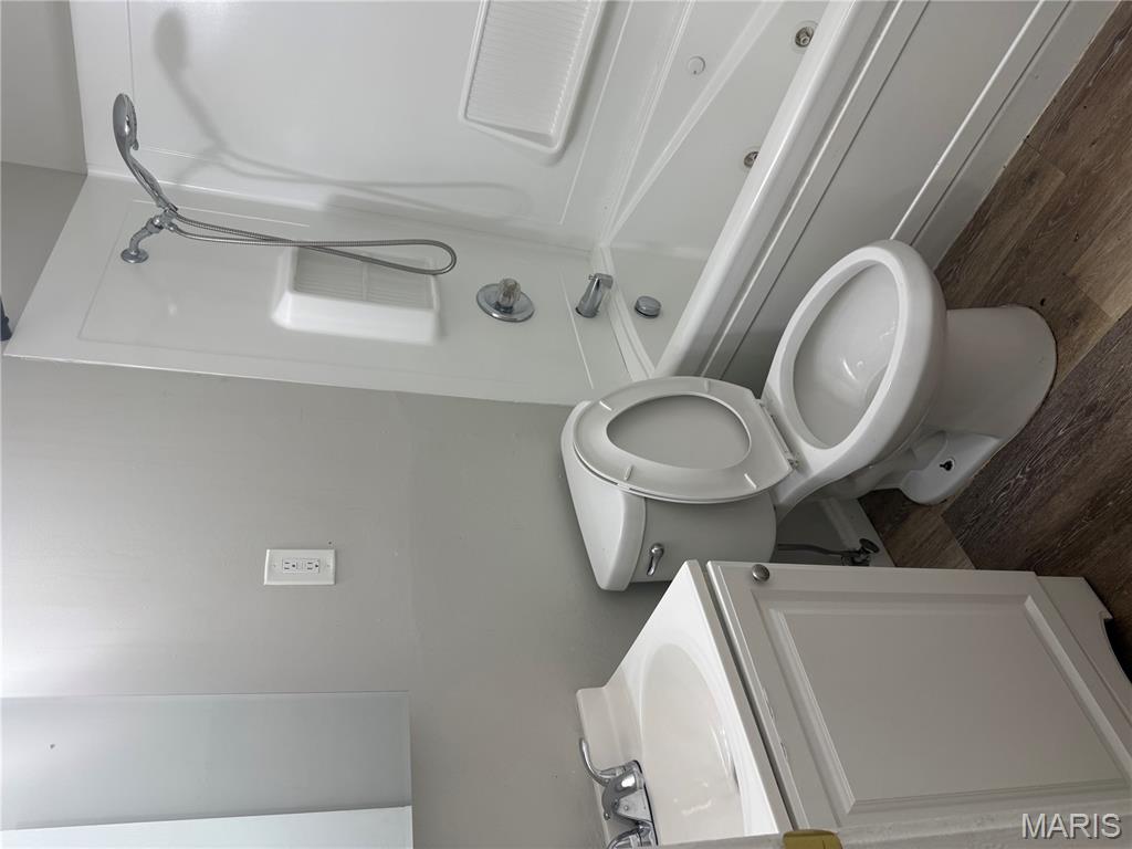 104 Glen Garry Road St. Louis, MO 63137 - Photo 17 of 25