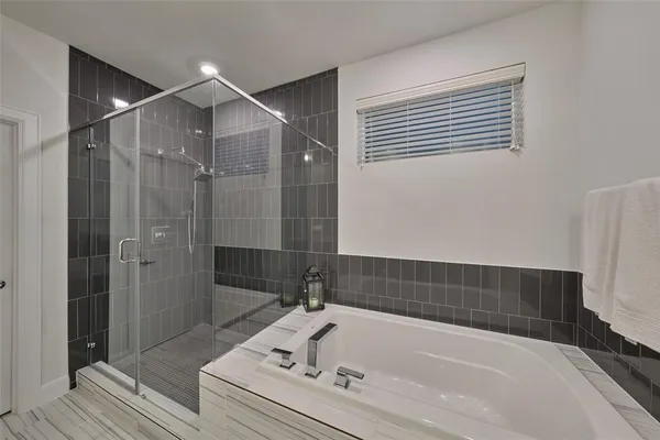 $3,200 | 1715 Eado Point Lane, Houston, TX 77003