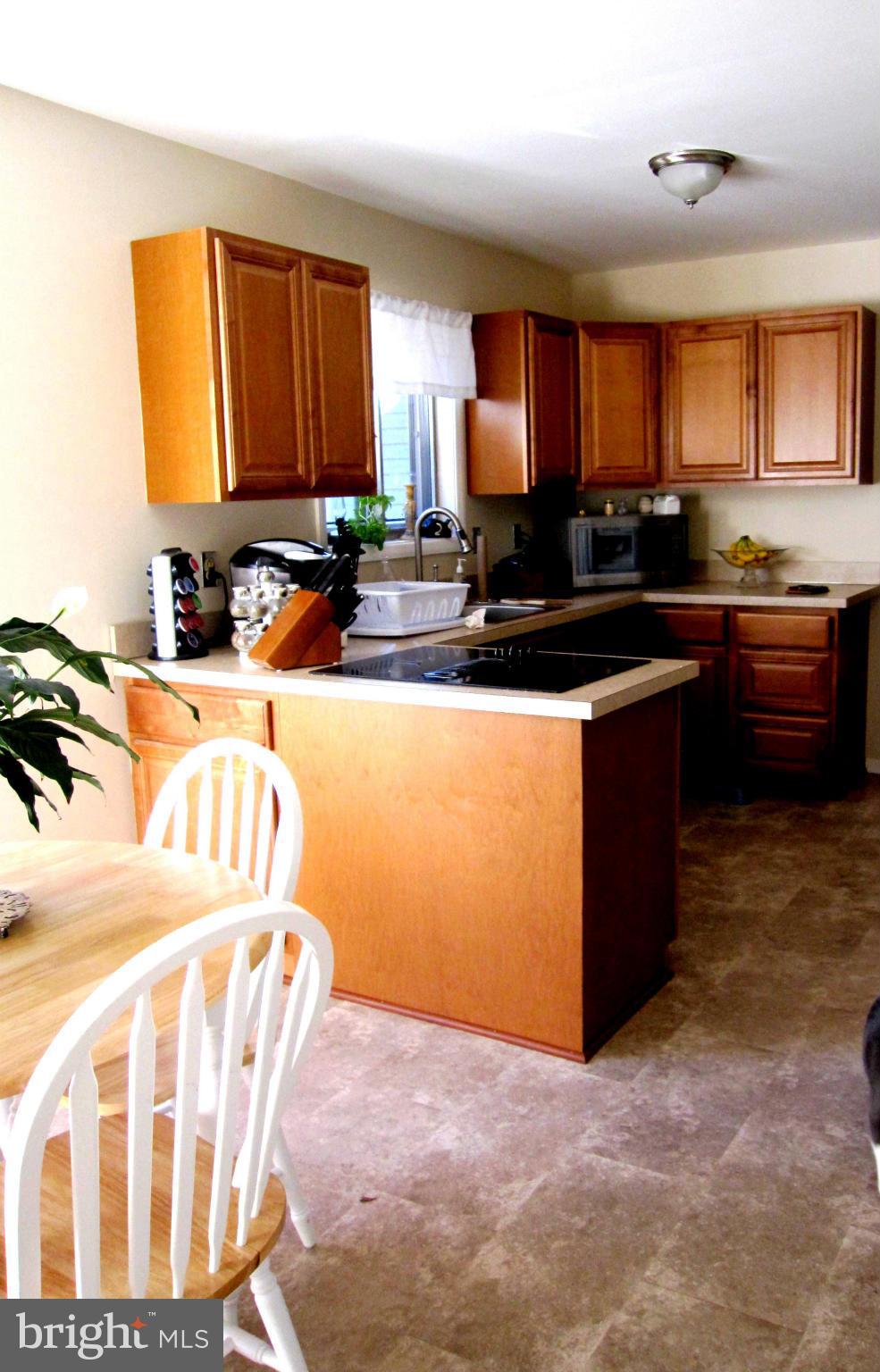 2214 Sugarcone Road Baltimore, MD 21209 - Photo 10 of 28 Kitchen