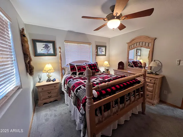 $444,900 | 2240 Fairway Drive, Overgaard, AZ 85933