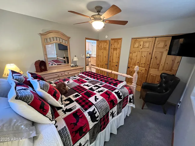 $444,900 | 2240 Fairway Drive, Overgaard, AZ 85933