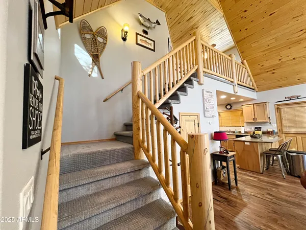 a view of entryway and hall