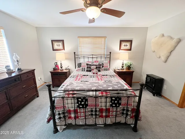 $444,900 | 2240 Fairway Drive, Overgaard, AZ 85933