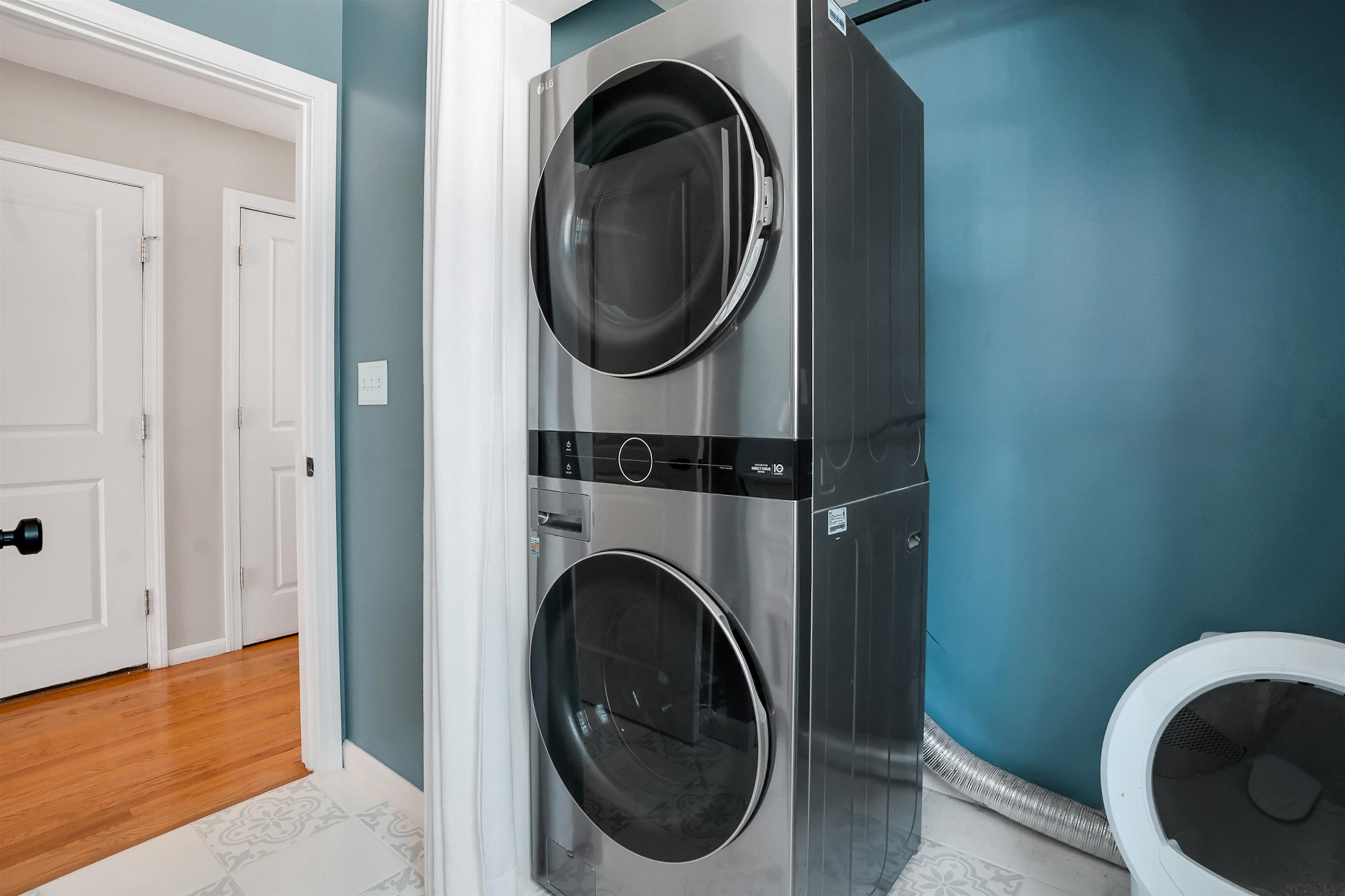 122 High Range Road, Unit B Londonderry, NH 03053 - Photo 18 of 44